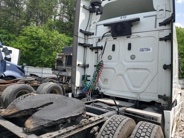 2019 Freightliner Cascadia 125