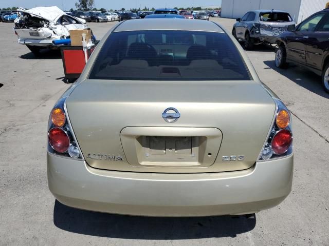 2003 Nissan Altima Base