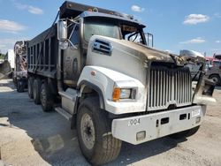 Salvage trucks for sale at Harleyville, SC auction: 2016 Western Star Conventional 4700SF