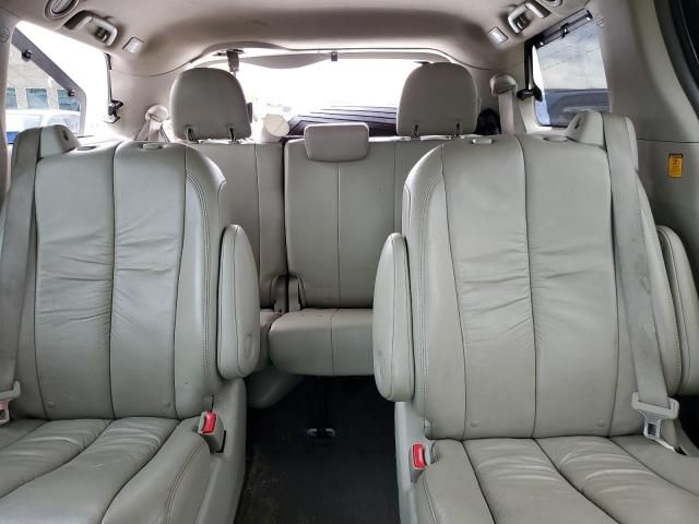 2011 Toyota Sienna XLE