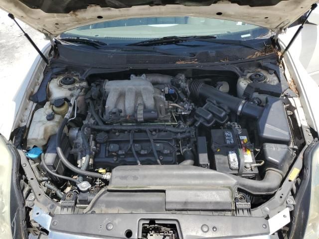 2005 Nissan Maxima SE