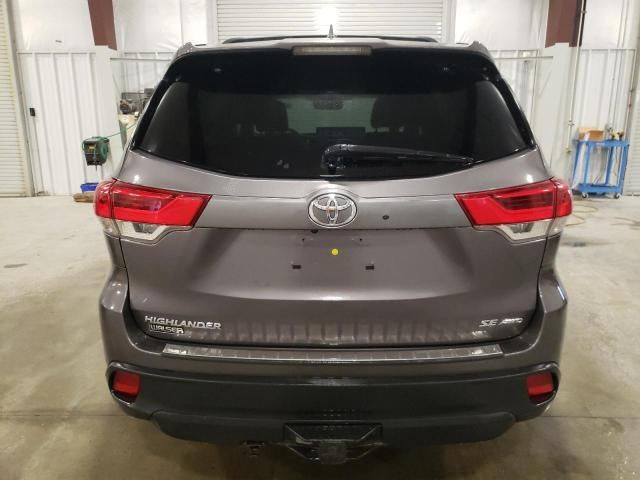 2017 Toyota Highlander SE