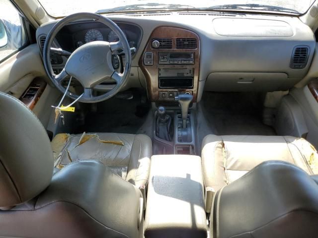 1998 Infiniti QX4