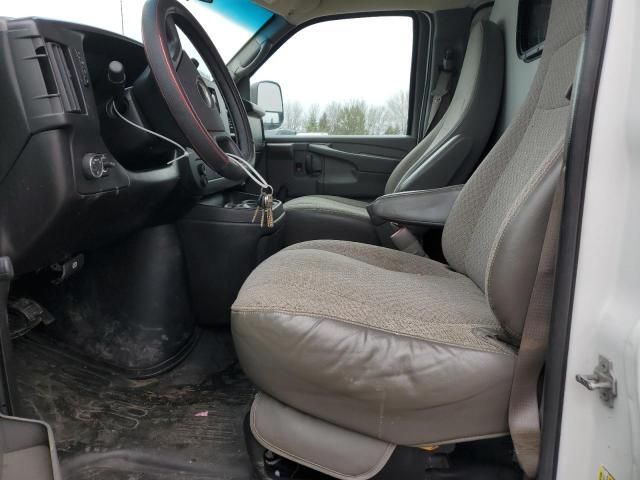 2010 Chevrolet Express G2500