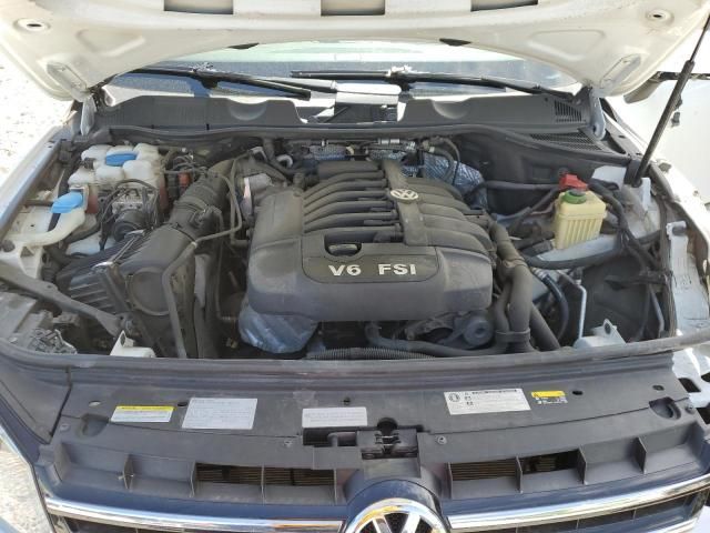 2013 Volkswagen Touareg V6