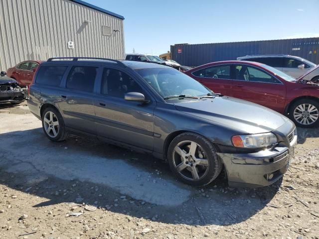 2004 Volvo V70 R