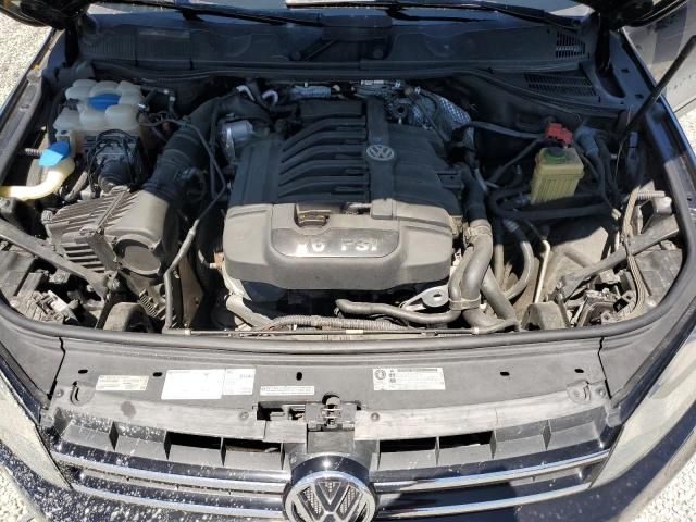 2012 Volkswagen Touareg V6