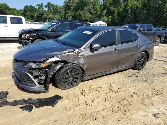 2022 Toyota Camry LE