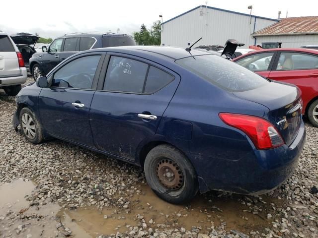 2012 Nissan Versa S