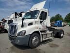 2020 Freightliner Cascadia 113