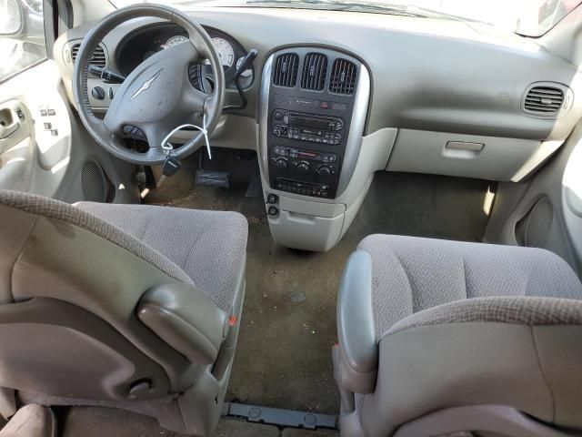 2007 Chrysler Town & Country Touring