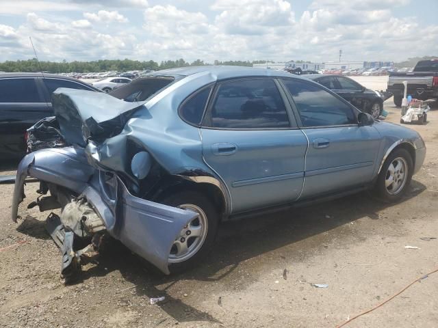 2005 Ford Taurus SE