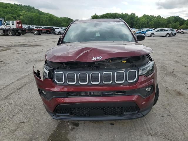 2022 Jeep Compass Latitude LUX