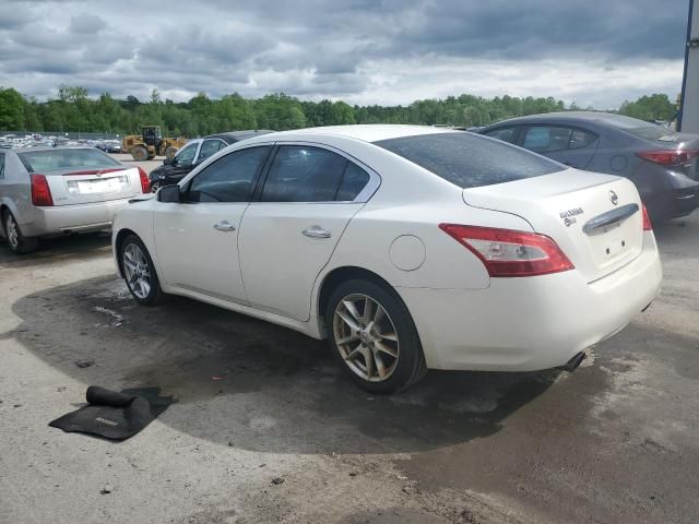 2010 Nissan Maxima S