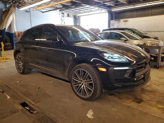 2024 Porsche Macan Base