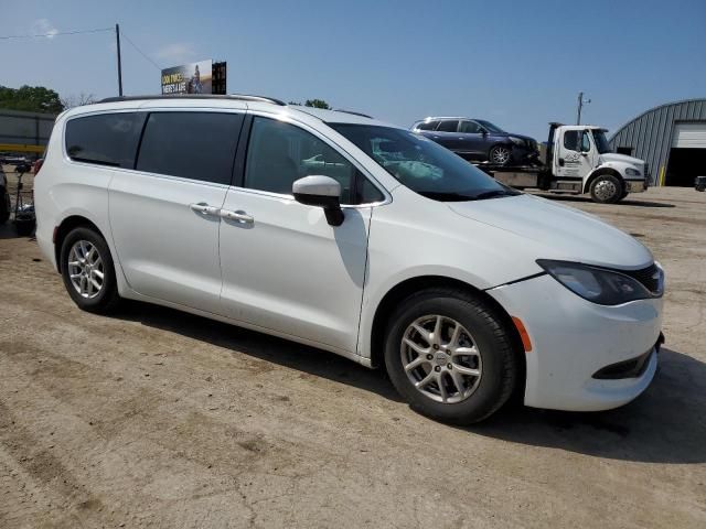 2021 Chrysler Voyager LXI