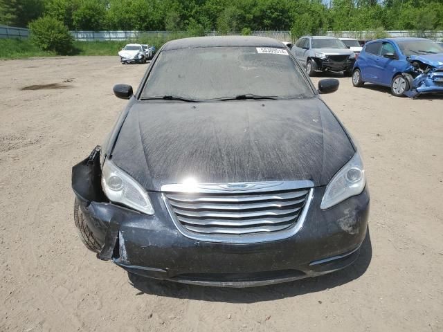 2011 Chrysler 200 Touring