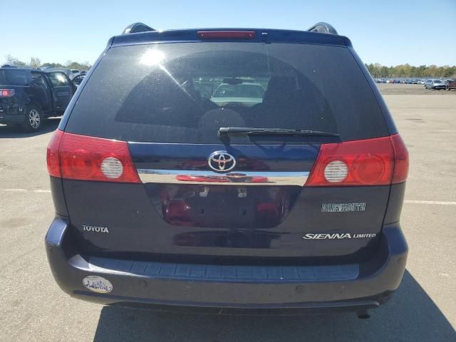 2006 Toyota Sienna XLE