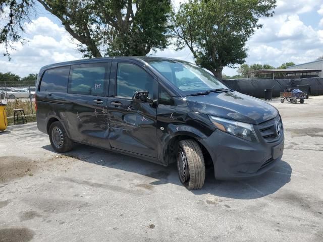 2016 Mercedes-Benz Metris