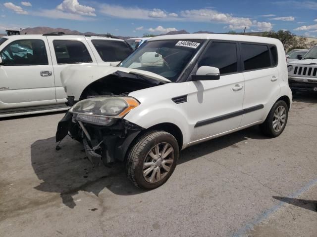 2013 KIA Soul +