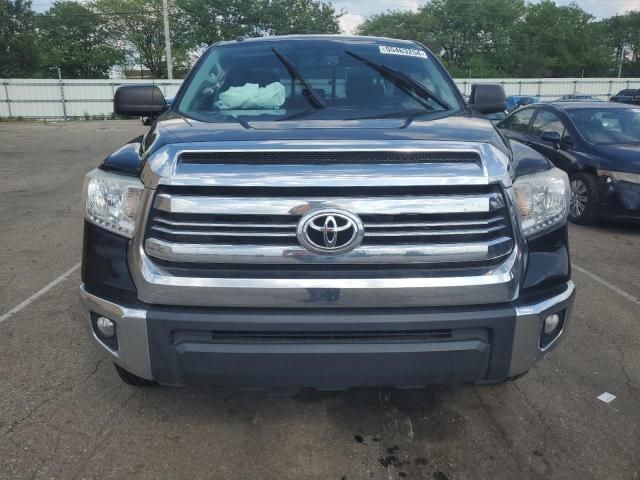 2017 Toyota Tundra Double Cab SR/SR5