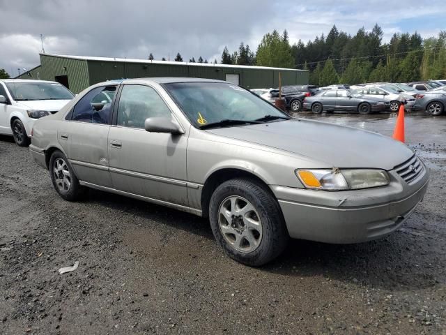 1998 Toyota Camry LE