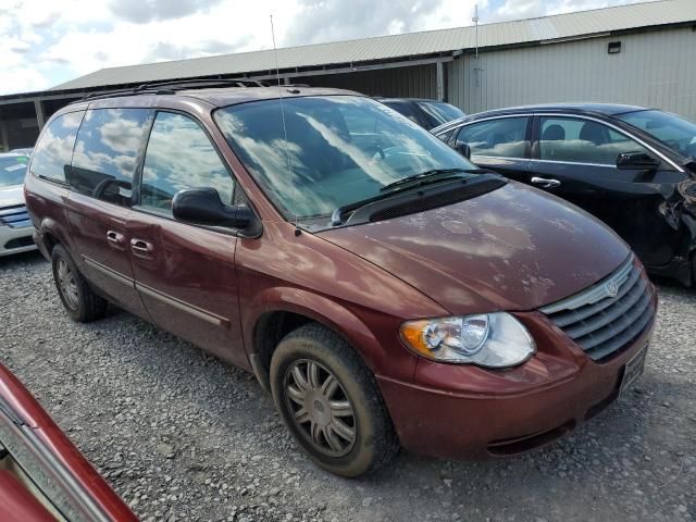 2007 Chrysler Town & Country Touring