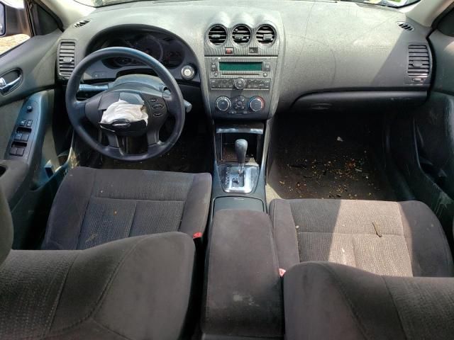 2010 Nissan Altima Base