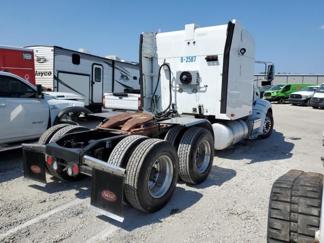 2011 Peterbilt 386