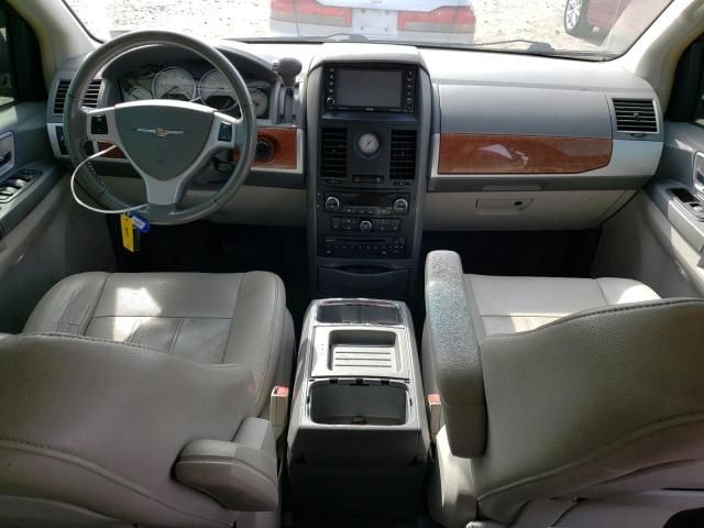 2008 Chrysler Town & Country Touring