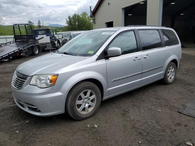 2012 Chrysler Town & Country Touring