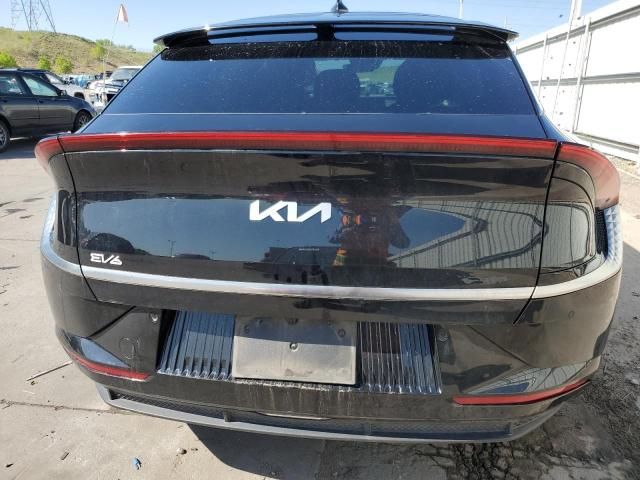 2022 KIA EV6 Light