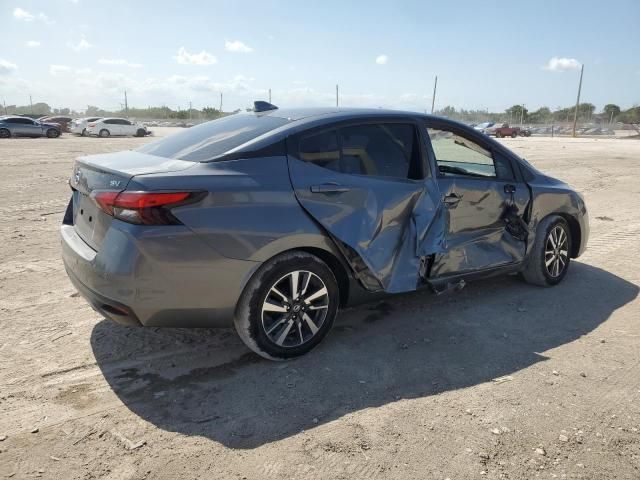 2022 Nissan Versa SV