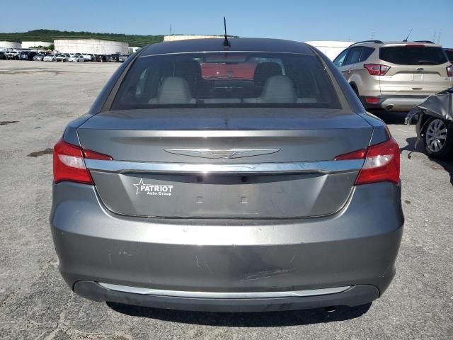 2013 Chrysler 200 Touring