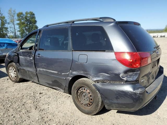 2009 Toyota Sienna CE