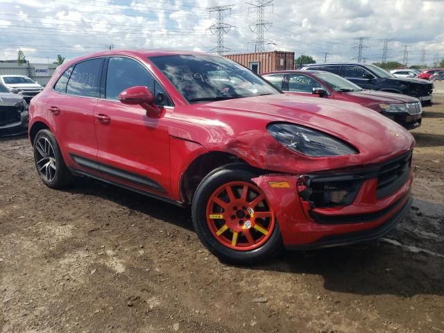 2023 Porsche Macan Base