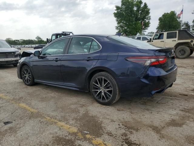 2021 Toyota Camry SE