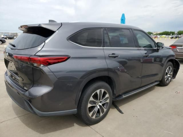 2020 Toyota Highlander XLE