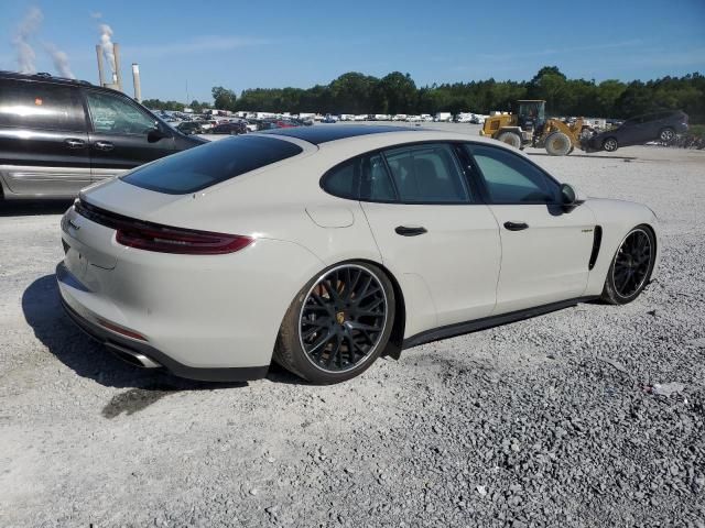 2020 Porsche Panamera 4 E-Hybrid