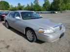 2010 Lincoln Town Car Signature Limited