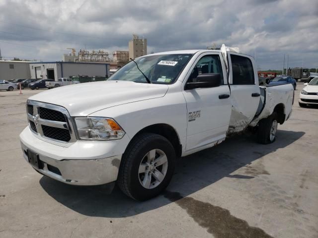 2022 Dodge RAM 1500 Classic SLT