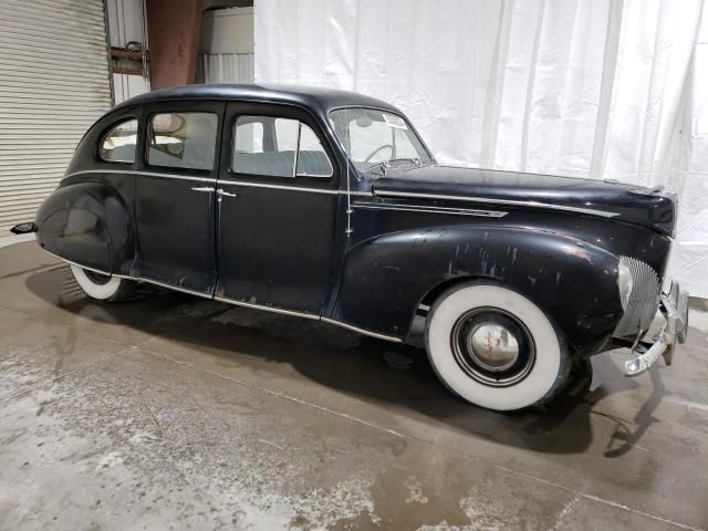 1940 Lincoln Zephyr