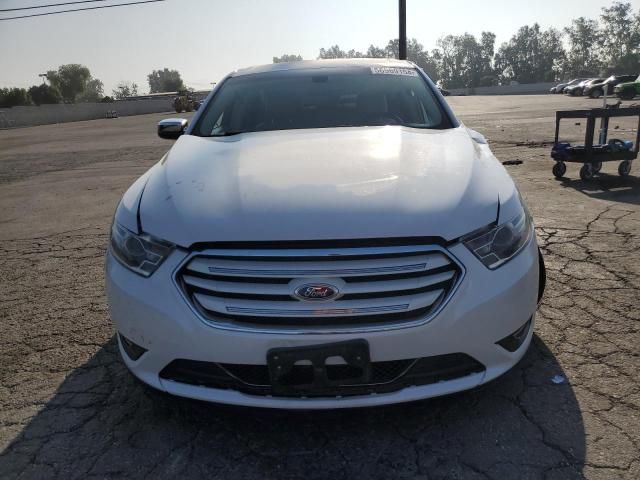 2015 Ford Taurus Limited