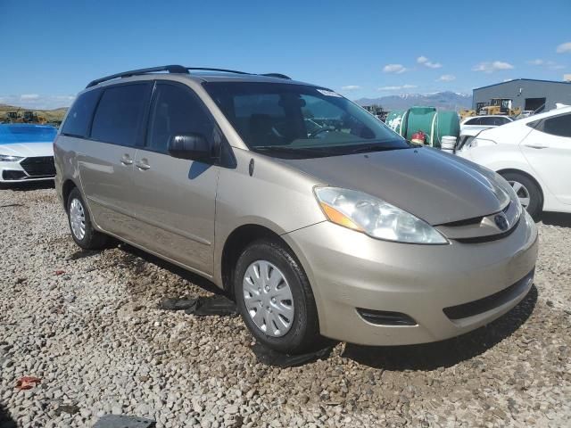 2007 Toyota Sienna CE