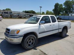 Salvage cars for sale from Copart Sacramento, CA: 2000 Toyota Tundra Access Cab