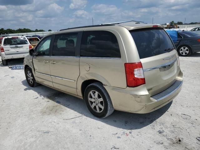 2012 Chrysler Town & Country Touring