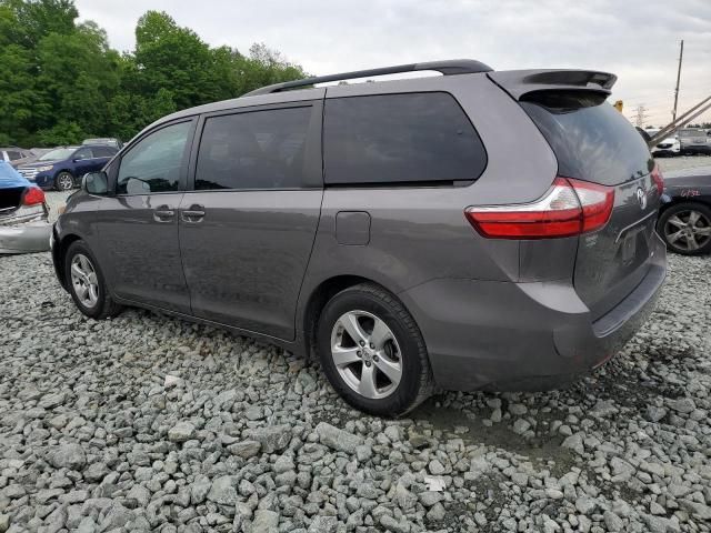 2015 Toyota Sienna LE