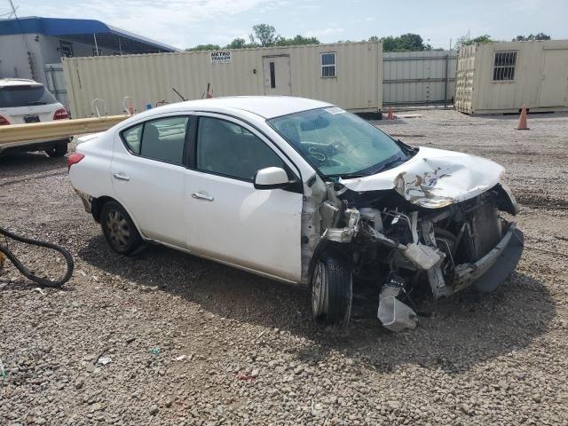 2013 Nissan Versa S