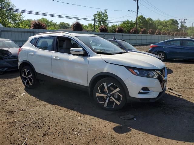 2022 Nissan Rogue Sport SL