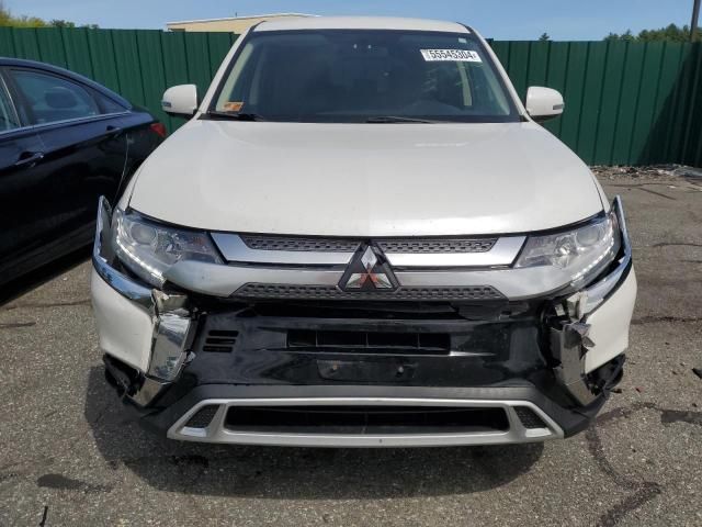 2019 Mitsubishi Outlander SE